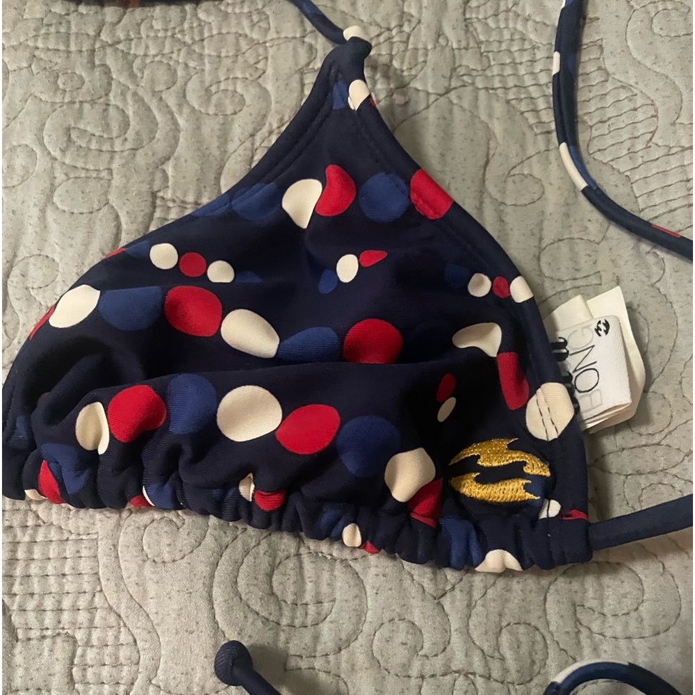 Billabong bikini size M. - Picture 2 of 8